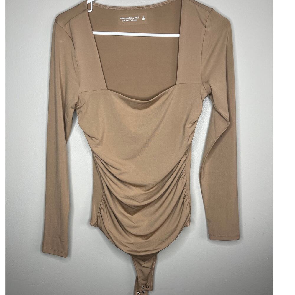 Abercrombie & Fitch Ruched Neutral Tan Beige Bodysuit NWT Long Sleeve Medium